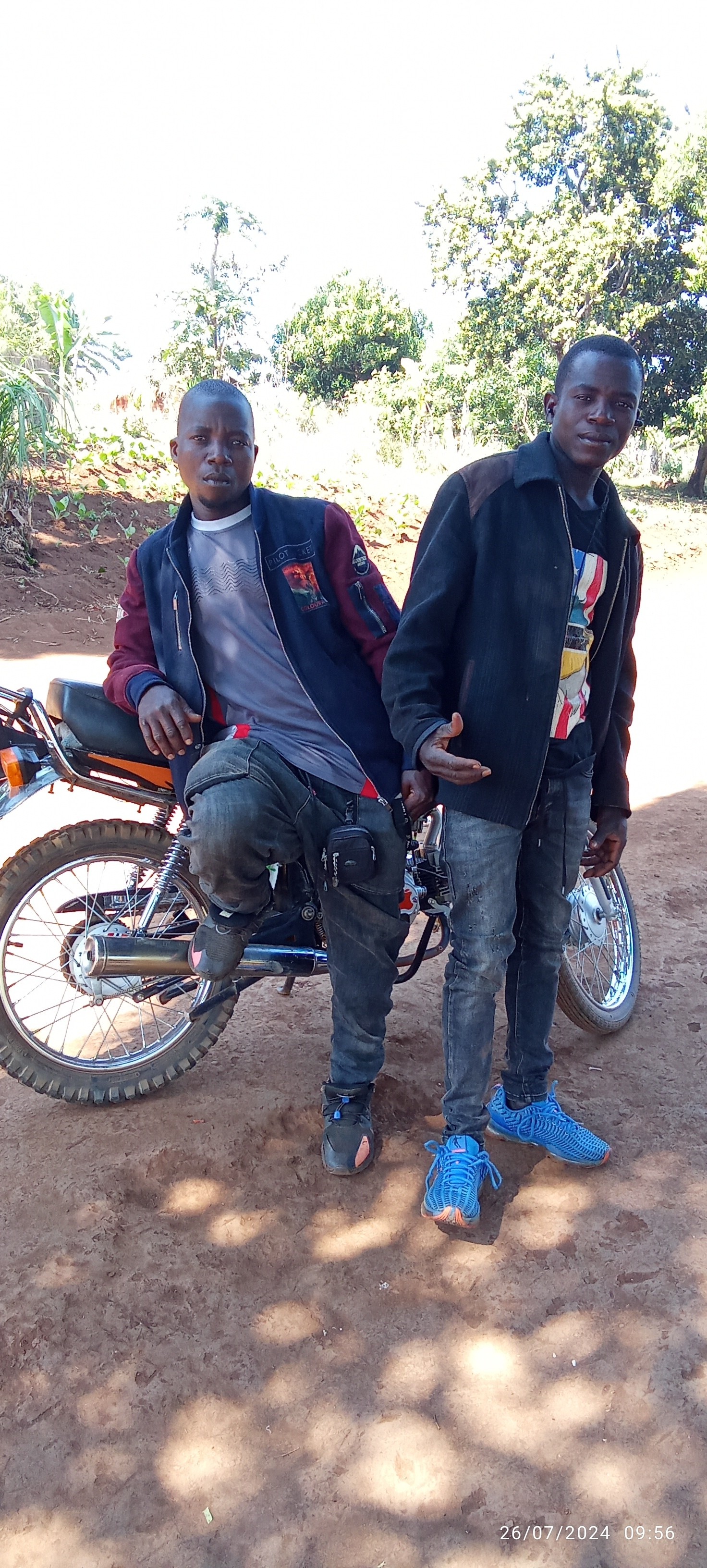 Cover of 2 Pontos Hss_Molumbo